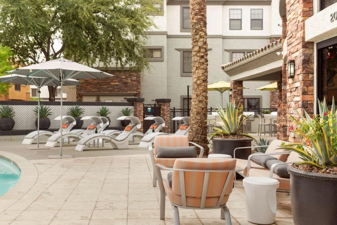 Cozysuites Glendale By The Stadium With Pool 01 מראה חיצוני תמונה
